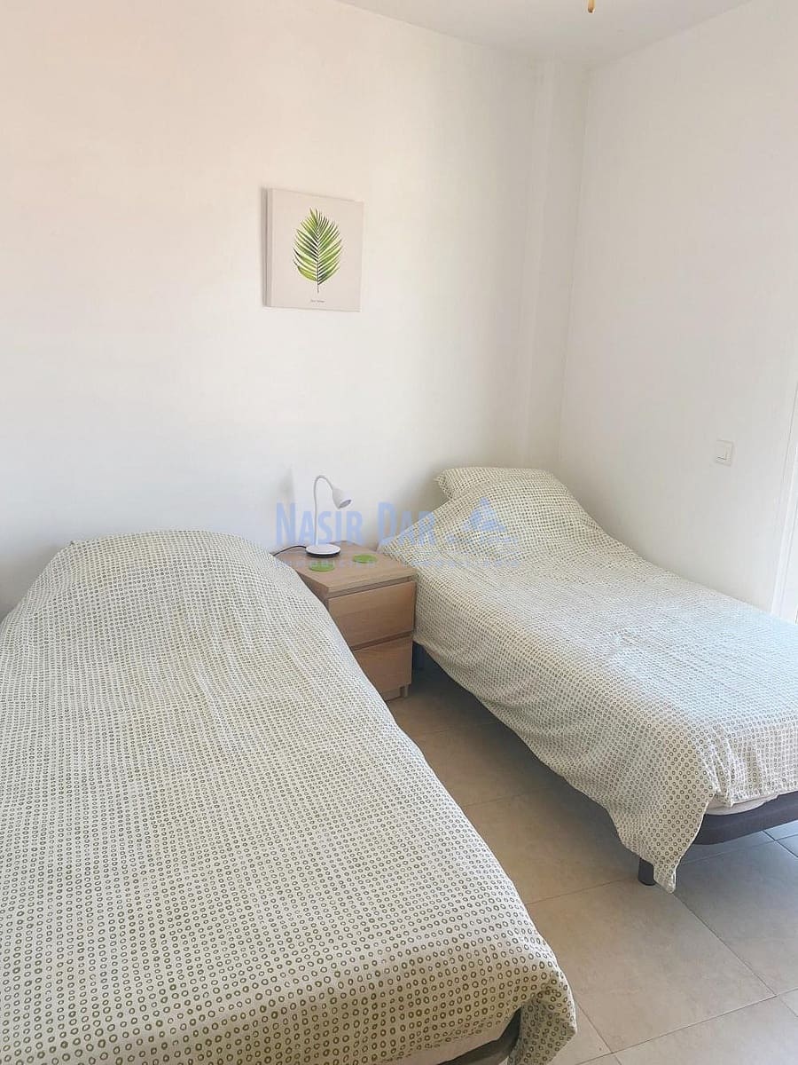 3 soverom Rekkehus til salgs i Nerja med svømmebasseng - € 756 (Ref: 9905314)