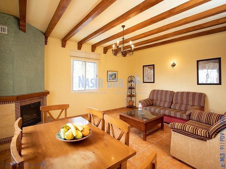 4 Zimmer Villa zu verkaufen in Nerja mit Pool Garage - 850.000 € (Ref: 9938695)