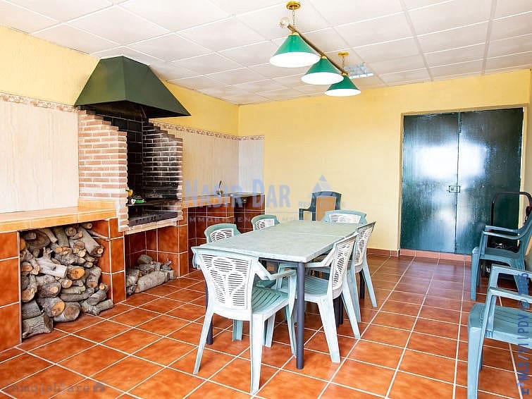 4 Zimmer Villa zu verkaufen in Nerja mit Pool Garage - 850.000 € (Ref: 9938695)