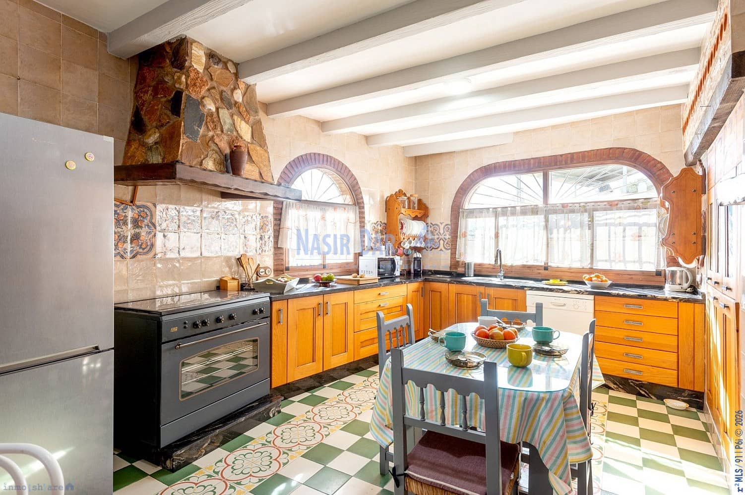 Casa de 6 habitaciones en Frigiliana en venta con piscina garaje - 950.000 € (Ref: 9996204)