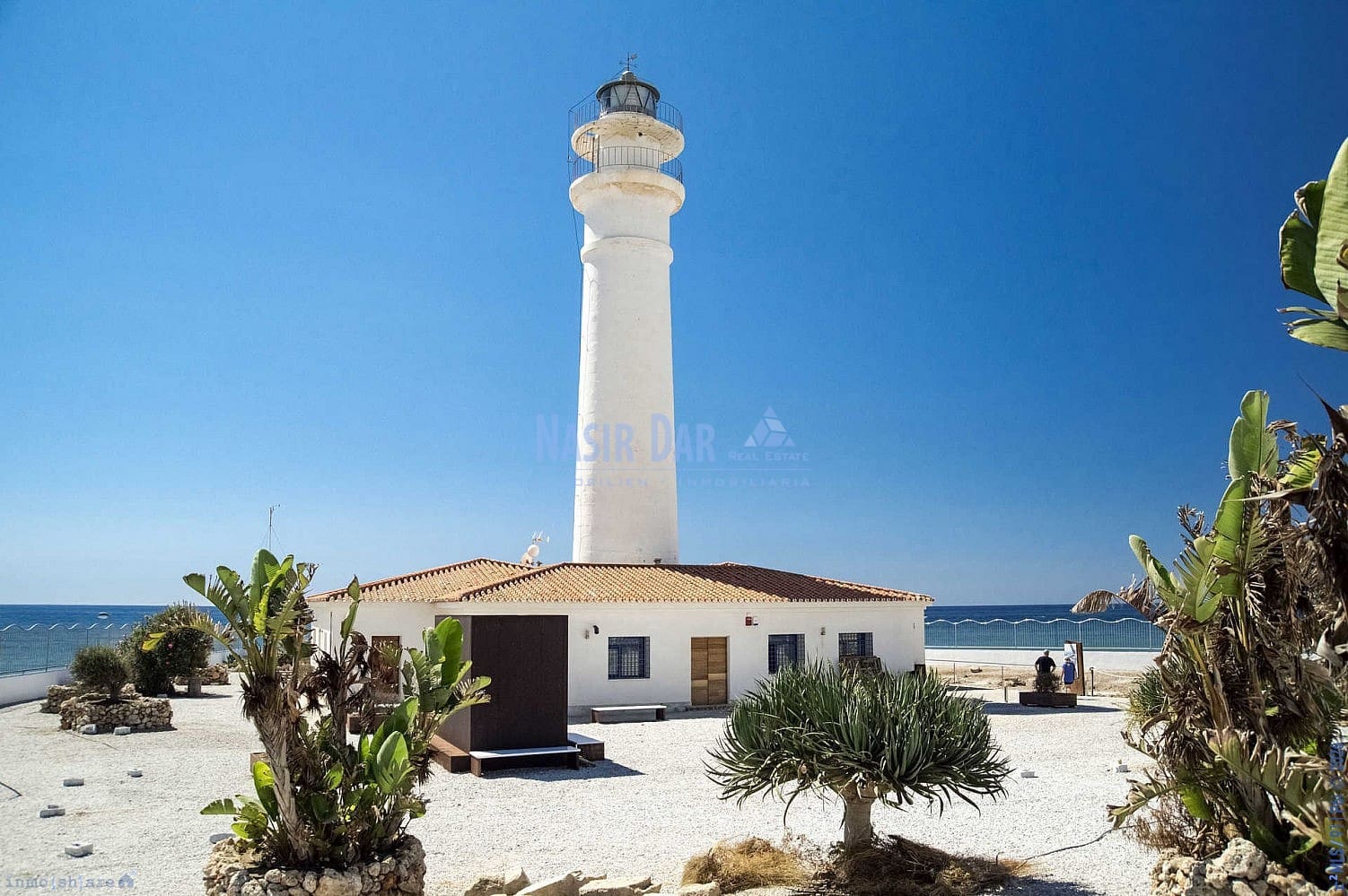 Casa de 6 habitaciones en Frigiliana en venta con piscina garaje - 950.000 € (Ref: 9996204)