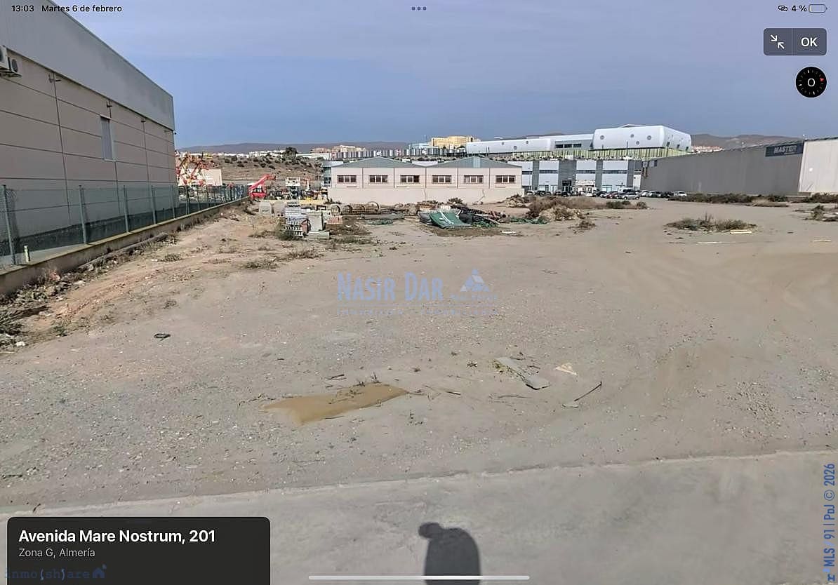 Grunde uden byggetilladelser til salg i Almeria by - € 285.000 (Ref: 9998960)