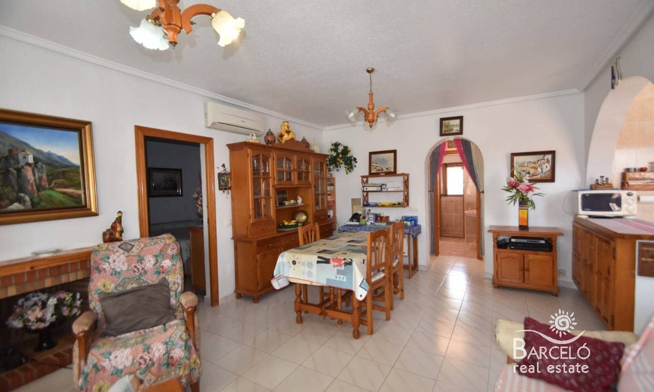 Chalet de 4 habitaciones en Ciudad Quesada en venta con piscina garaje - 395.000 € (Ref: 10012305)