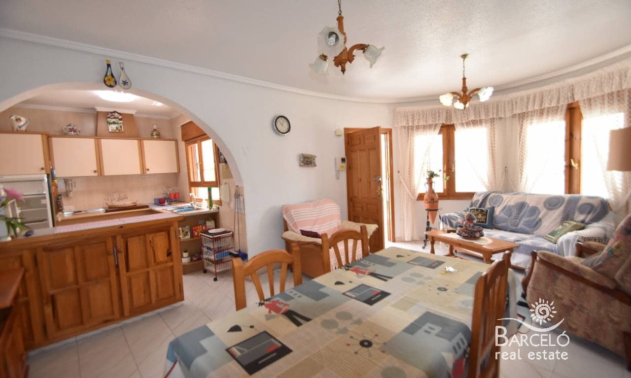 Chalet de 4 habitaciones en Ciudad Quesada en venta con piscina garaje - 395.000 € (Ref: 10012305)