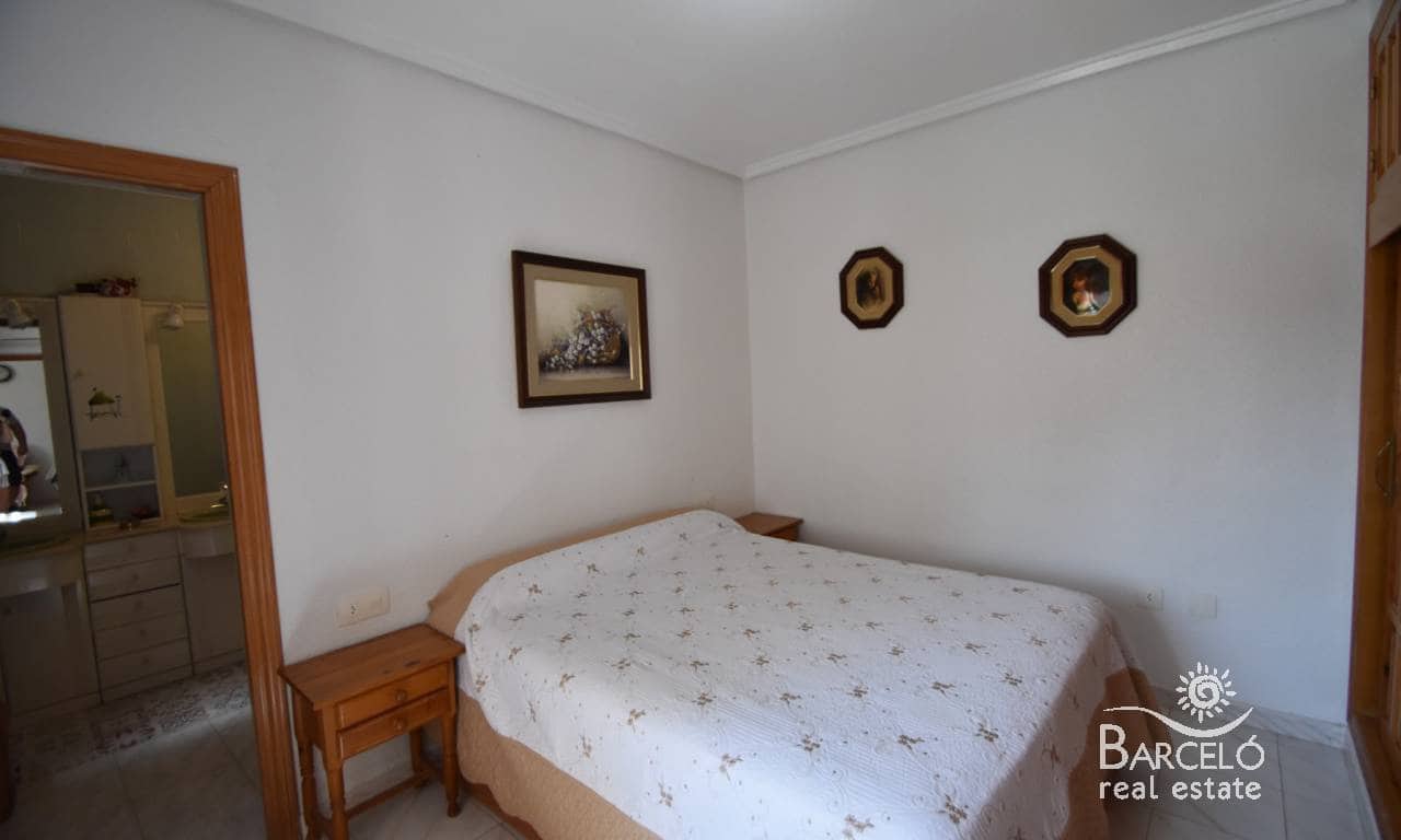 Chalet de 4 habitaciones en Ciudad Quesada en venta con piscina garaje - 395.000 € (Ref: 10012305)