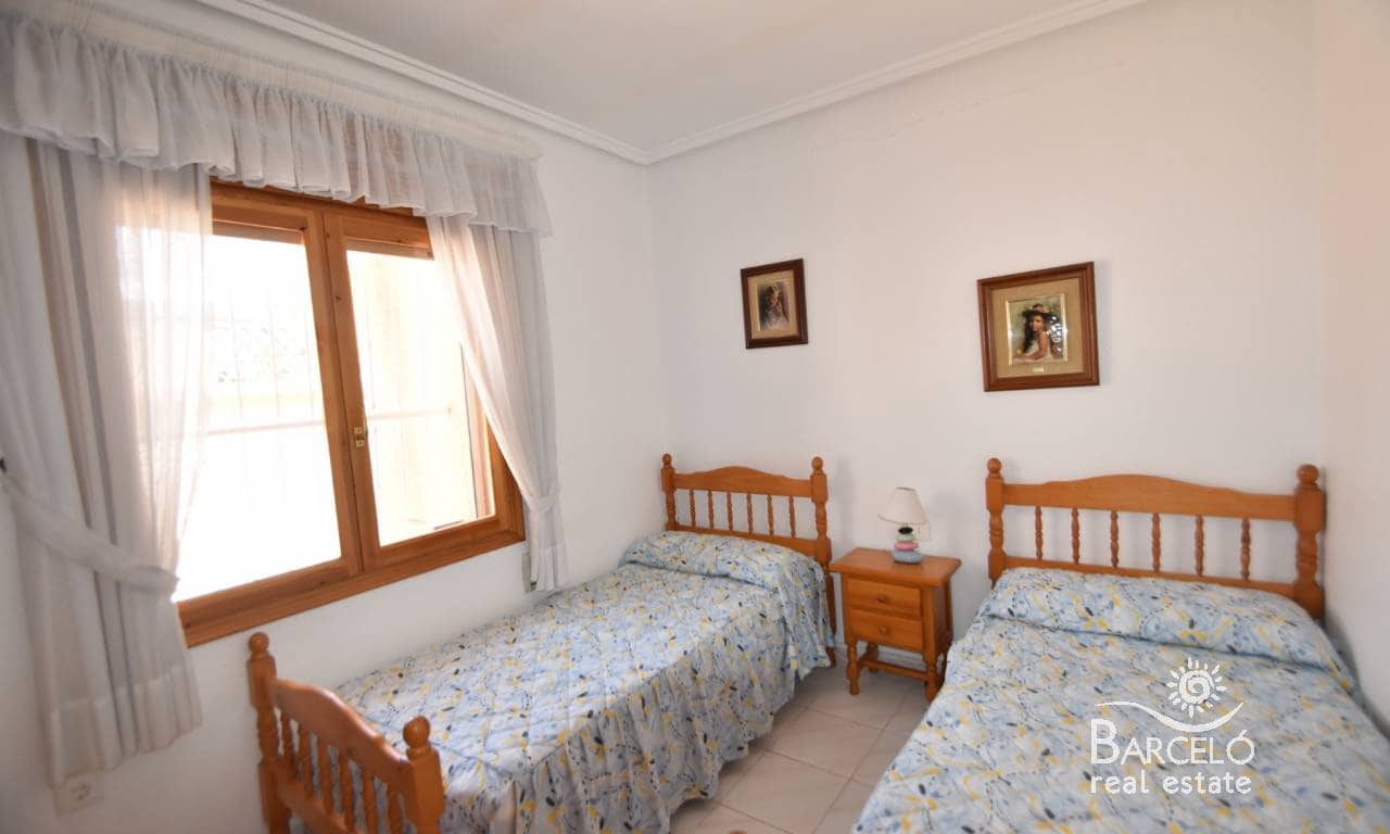 Chalet de 4 habitaciones en Ciudad Quesada en venta con piscina garaje - 395.000 € (Ref: 10012305)