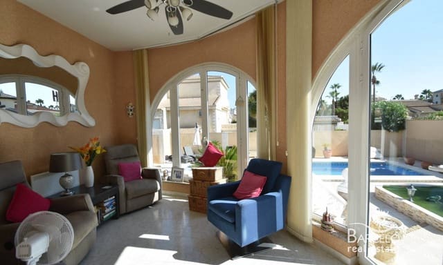 4 sypialnia Willa na sprzedaż w Doña Pepa, Rojales z basenem garażem - 575 000 € (Ref: 10029708)