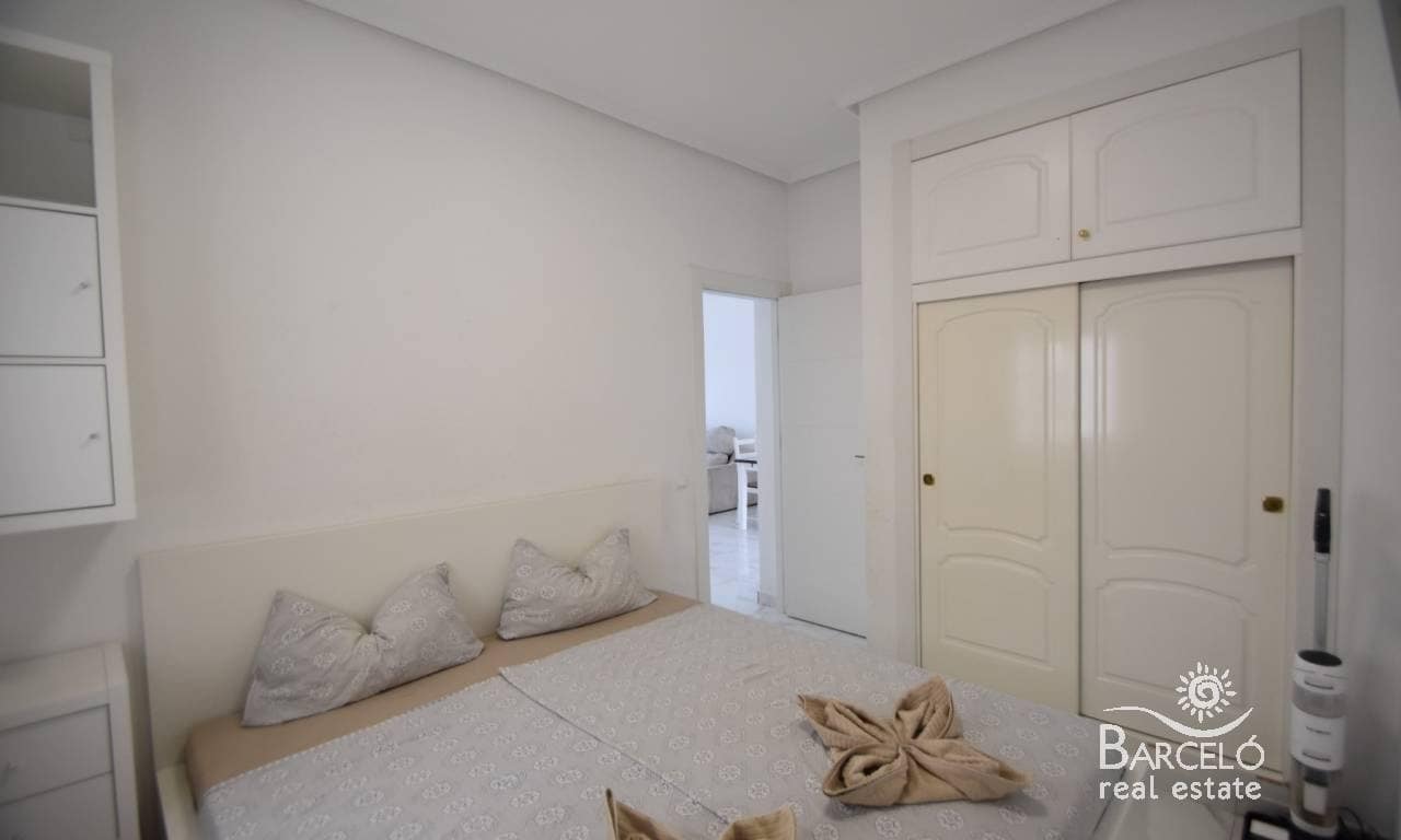 Chalet de 5 habitaciones en Ciudad Quesada en venta con piscina - 295.000 € (Ref: 10120990)