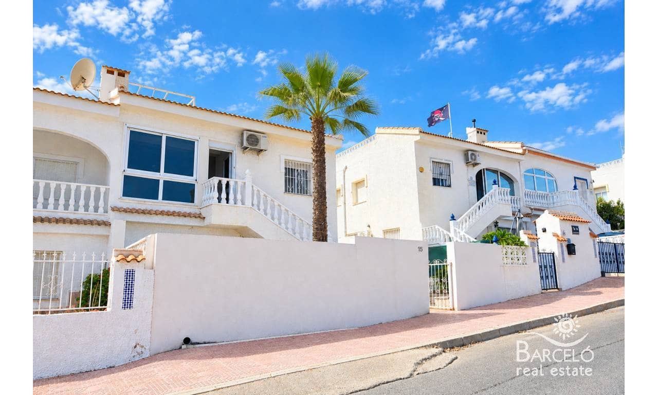 Chalet de 5 habitaciones en Ciudad Quesada en venta con piscina - 295.000 € (Ref: 10120990)