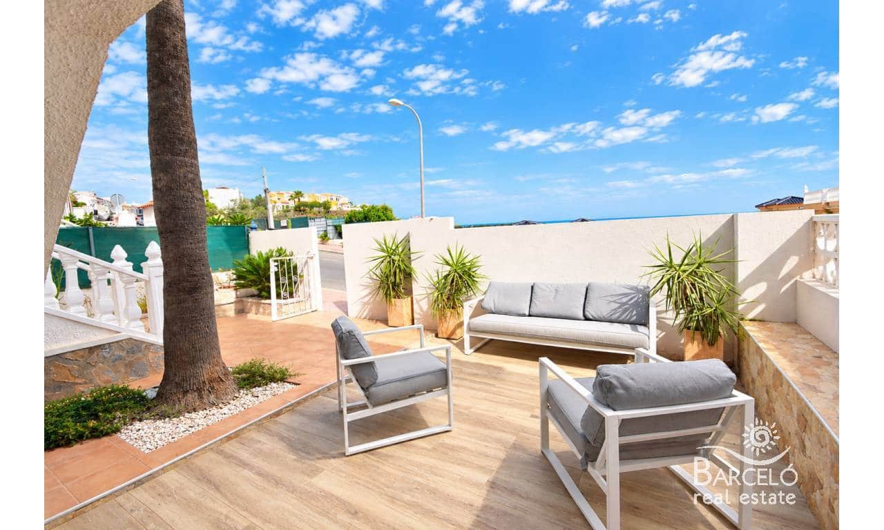 Chalet de 5 habitaciones en Ciudad Quesada en venta con piscina - 295.000 € (Ref: 10120990)