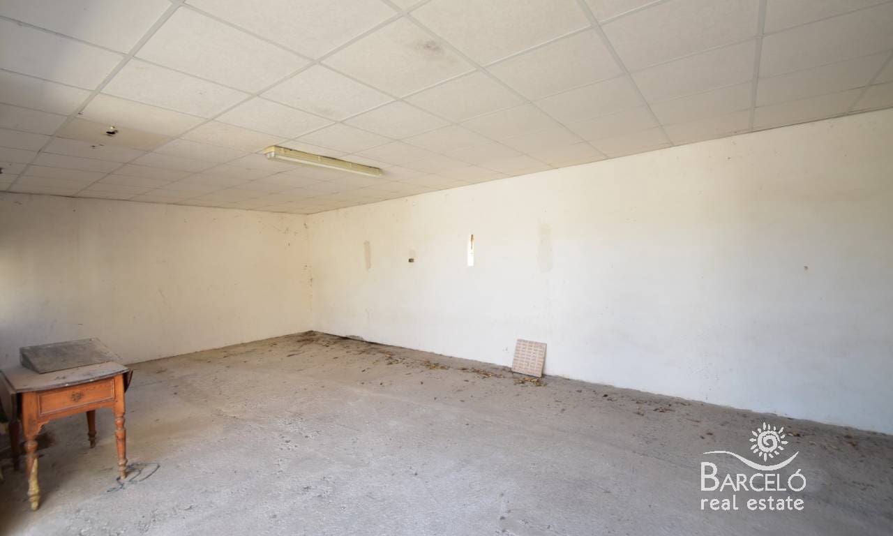 3 sovrum Villa till salu i Los Palacios med garage - 160 000 € (Ref: 10160551)