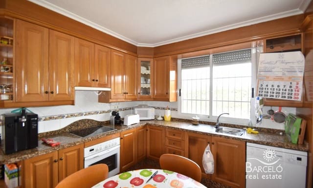 4 sovrum Finca/Hus på landet till salu i Carrús Oest - El Toscar, Elche / Elx med pool garage - 375 000 € (Ref: 4691046)