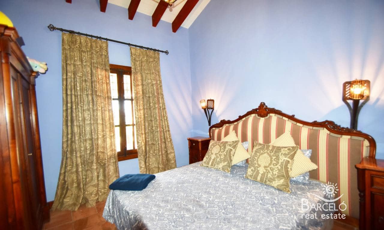 4 sypialnia Finka/Dom wiejski na sprzedaż w Orihuela z basenem - 1 745 000 € (Ref: 4922445)