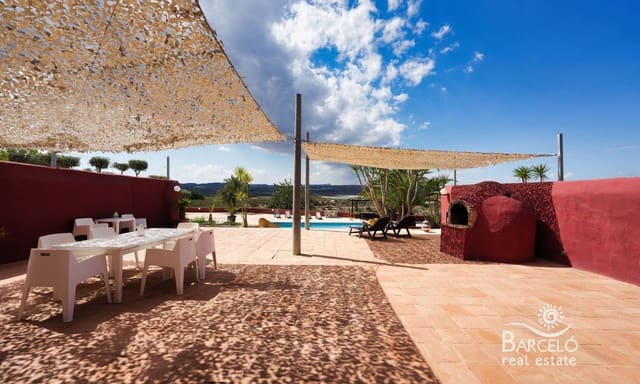 4 chambre Finca/Maison de Campagne à vendre à Desamparados - Hurchillo - Torremendo, Orihuela avec piscine - 1 745 000 € (Ref: 4922445)