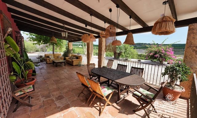 4 chambre Finca/Maison de Campagne à vendre à Desamparados - Hurchillo - Torremendo, Orihuela avec piscine - 1 745 000 € (Ref: 4922445)