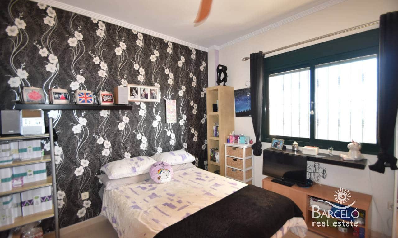 4 Zimmer Villa zu verkaufen in Ciudad Quesada mit Pool - 520.000 € (Ref: 4922464)