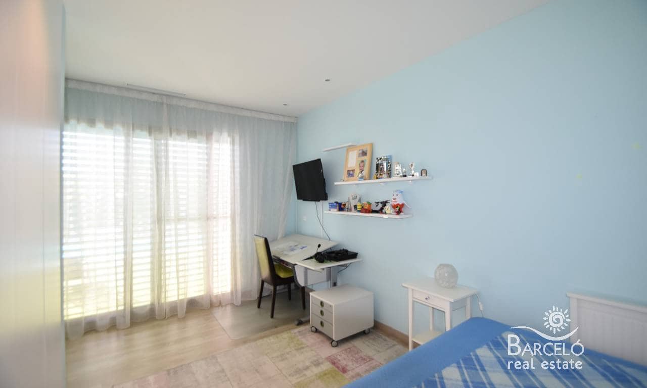 3 Zimmer Villa zu verkaufen in Benijofar mit Pool - 540.000 € (Ref: 5565835)