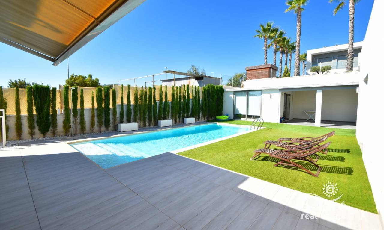 3 Zimmer Villa zu verkaufen in Benijofar mit Pool - 540.000 € (Ref: 5565835)