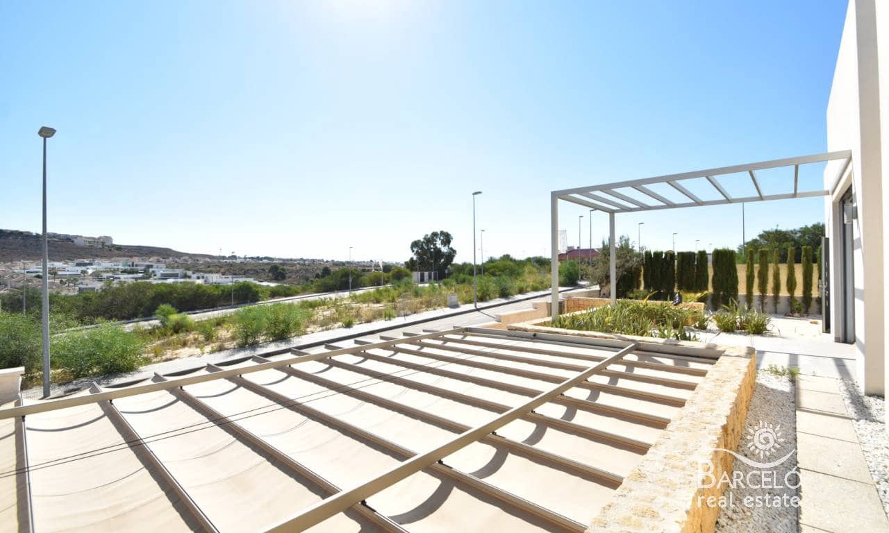 3 Zimmer Villa zu verkaufen in Benijofar mit Pool - 540.000 € (Ref: 5565835)