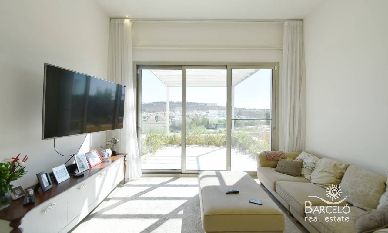 3 Zimmer Villa zu verkaufen in Benijofar mit Pool - 540.000 € (Ref: 5565835)