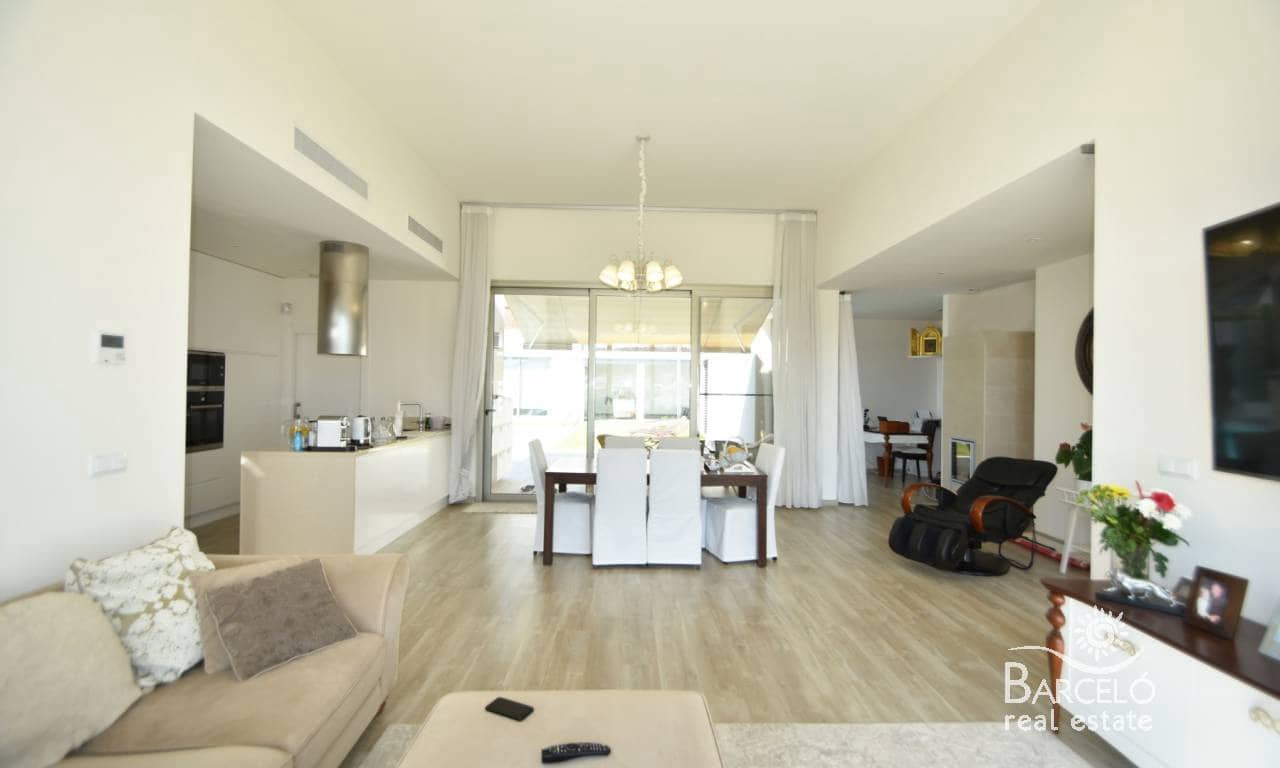 3 Zimmer Villa zu verkaufen in Benijofar mit Pool - 540.000 € (Ref: 5565835)