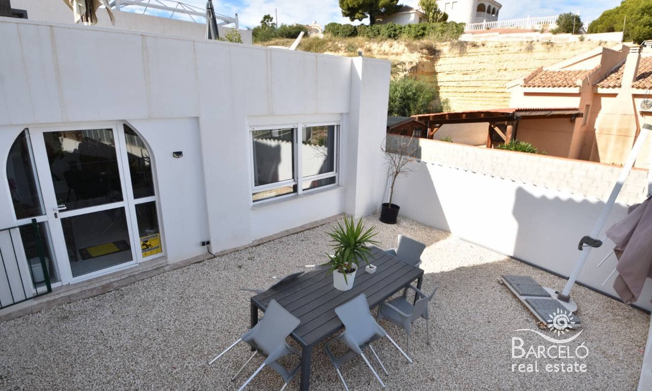 5 sypialnia Willa na sprzedaż w Ciudad Quesada z basenem garażem - 625 000 € (Ref: 6480485)