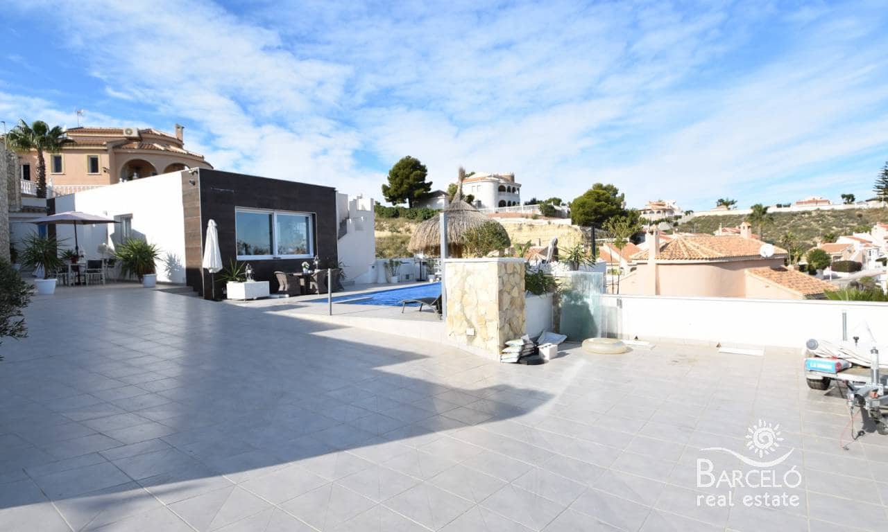 5 sypialnia Willa na sprzedaż w Ciudad Quesada z basenem garażem - 625 000 € (Ref: 6480485)