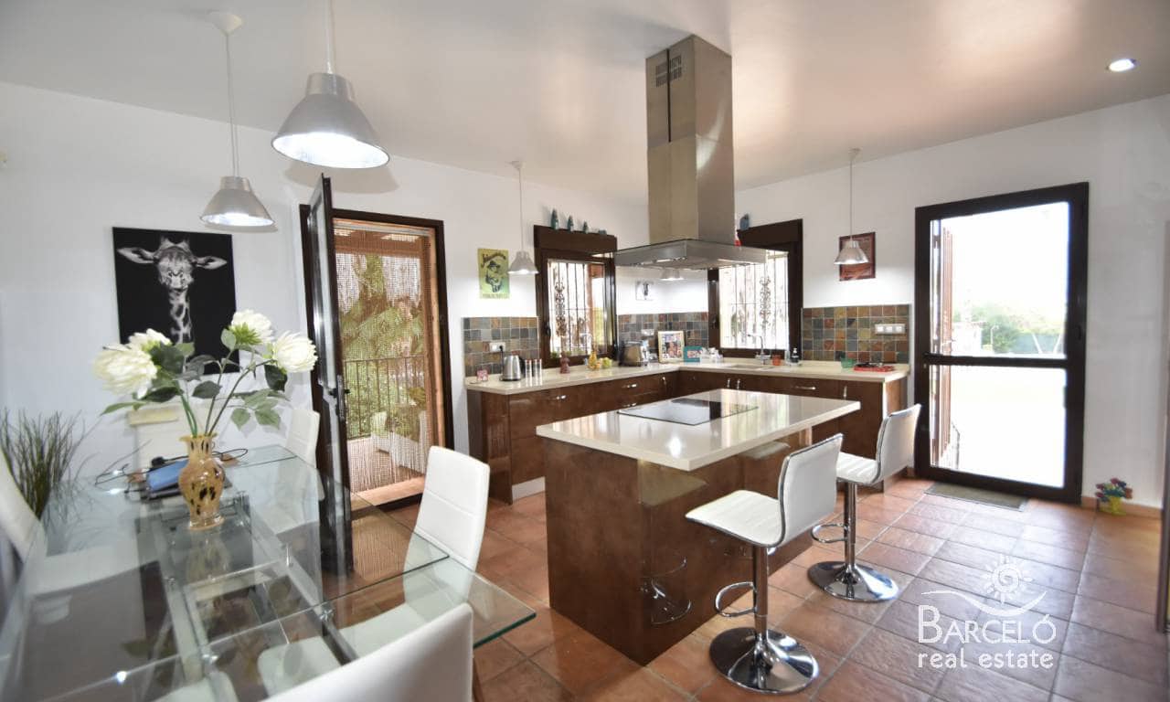 4 chambre Finca/Maison de Campagne à vendre à Bigastro avec piscine garage - 595 000 € (Ref: 7181629)