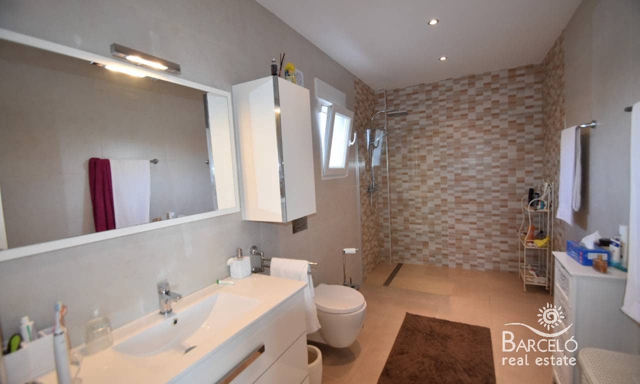 3 sypialnia Willa na sprzedaż w Lo Pepin z basenem garażem - 489 000 € (Ref: 7258428)