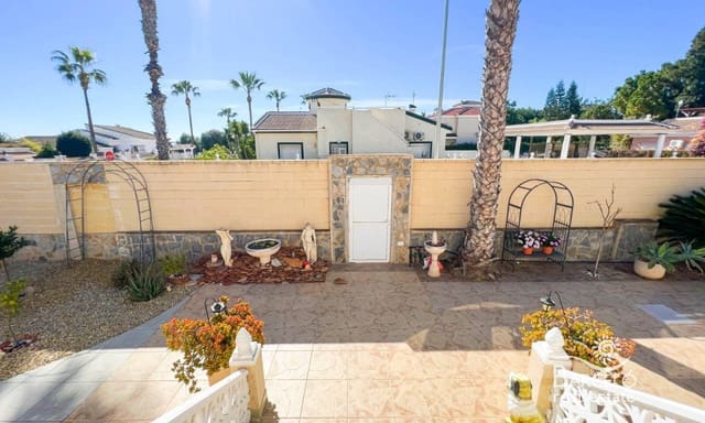 5 soverom Villa til salgs i Doña Pepa, Rojales med svømmebasseng garasje - € 599 900 (Ref: 7464052)