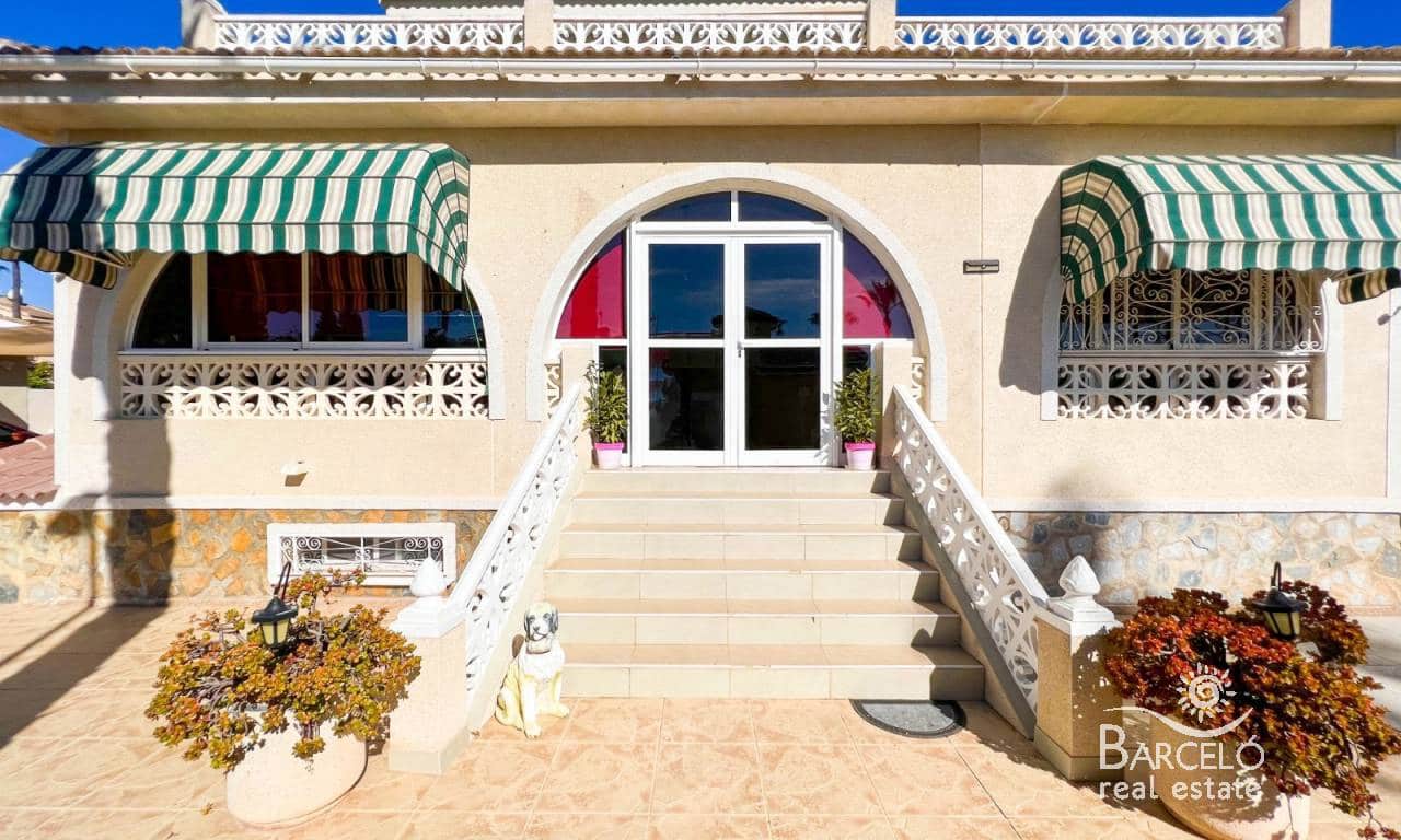 5 soverom Villa til salgs i Dona Pepa med svømmebasseng garasje - € 599 900 (Ref: 7464052)