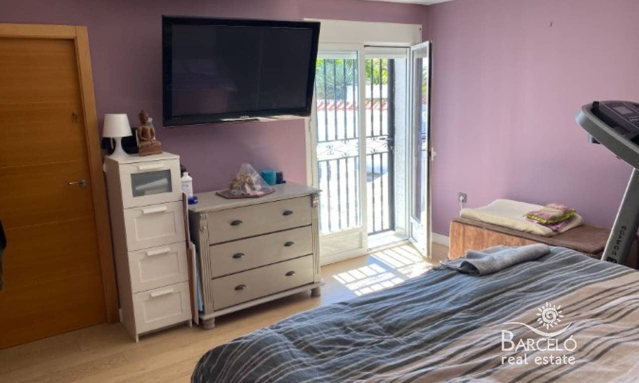 5 sypialnia Willa na sprzedaż w Ciudad Quesada z basenem garażem - 530 000 € (Ref: 8031848)