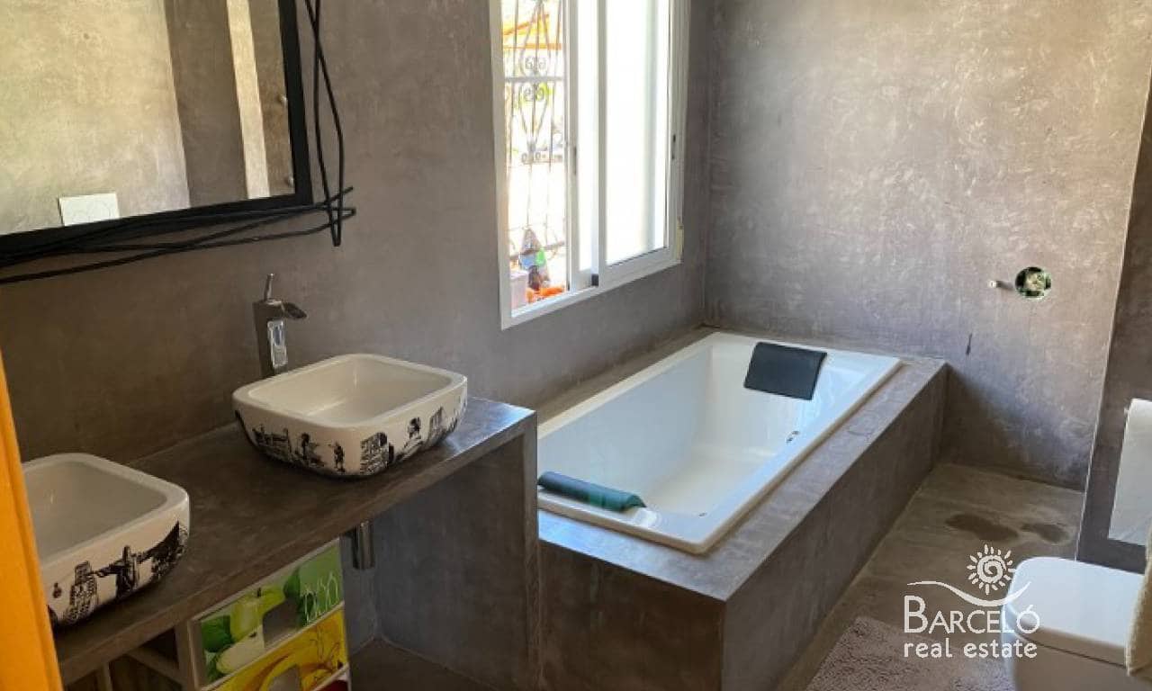 5 sypialnia Willa na sprzedaż w Ciudad Quesada z basenem garażem - 530 000 € (Ref: 8031848)