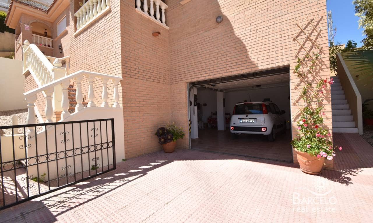 3 soverom Villa til salgs i Ciudad Quesada med svømmebasseng garasje - € 299 000 (Ref: 8247290)