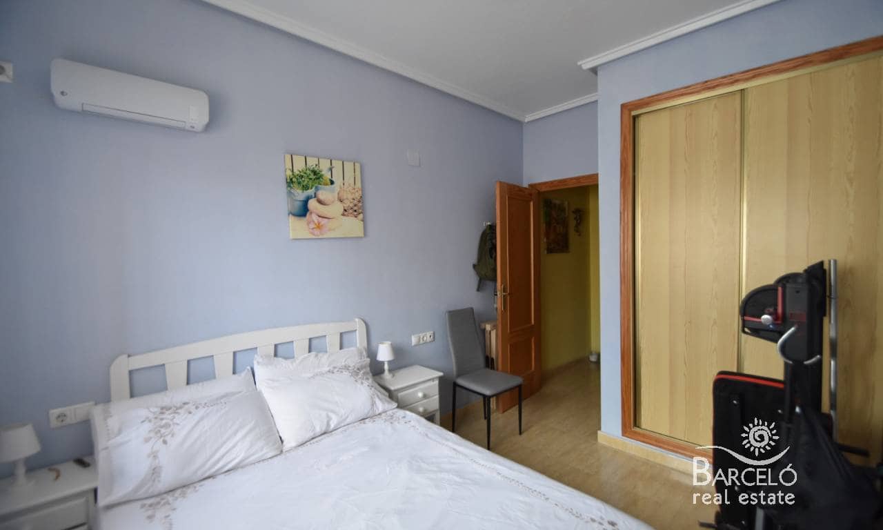 2 soveværelse Lejlighed til salg i Los Palacios - € 89.000 (Ref: 8311816)