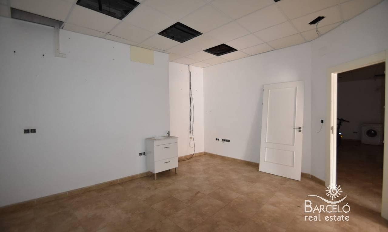 1 slaapkamer Commercieel te koop in Daya Nueva - € 80.000 (Ref: 8501167)