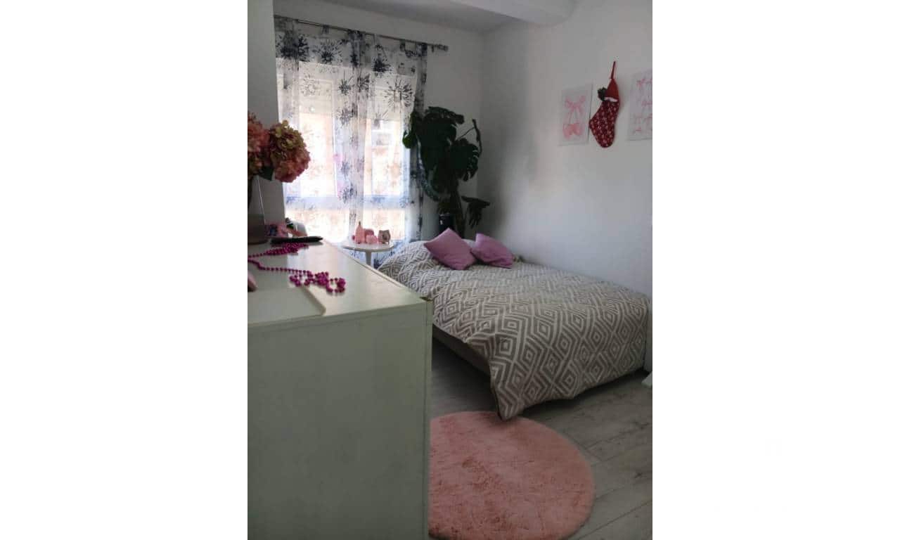 3 bedroom Apartment for sale in Guardamar del Segura - € 189,000 (Ref: 8621013)