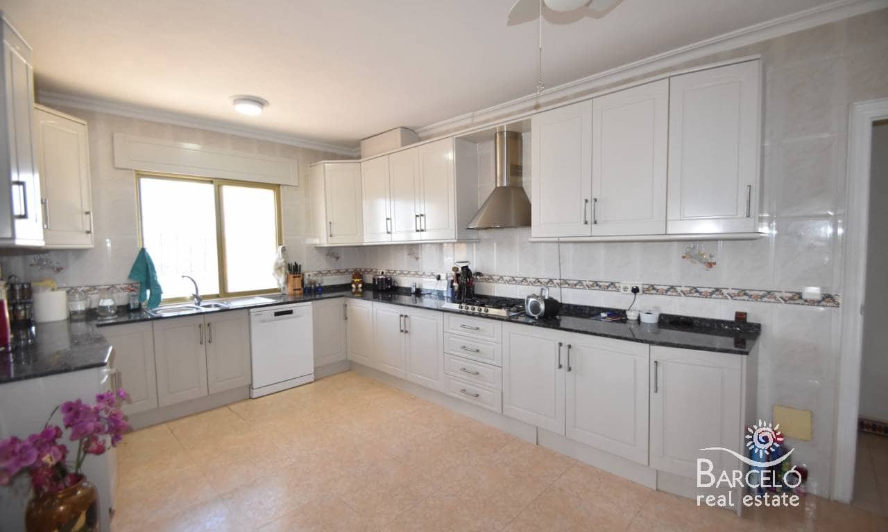 5 soverom Villa til salgs i Ciudad Quesada med svømmebasseng garasje - € 680 000 (Ref: 8657632)