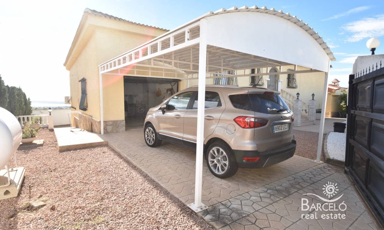 5 soverom Villa til salgs i Ciudad Quesada med svømmebasseng garasje - € 680 000 (Ref: 8657632)