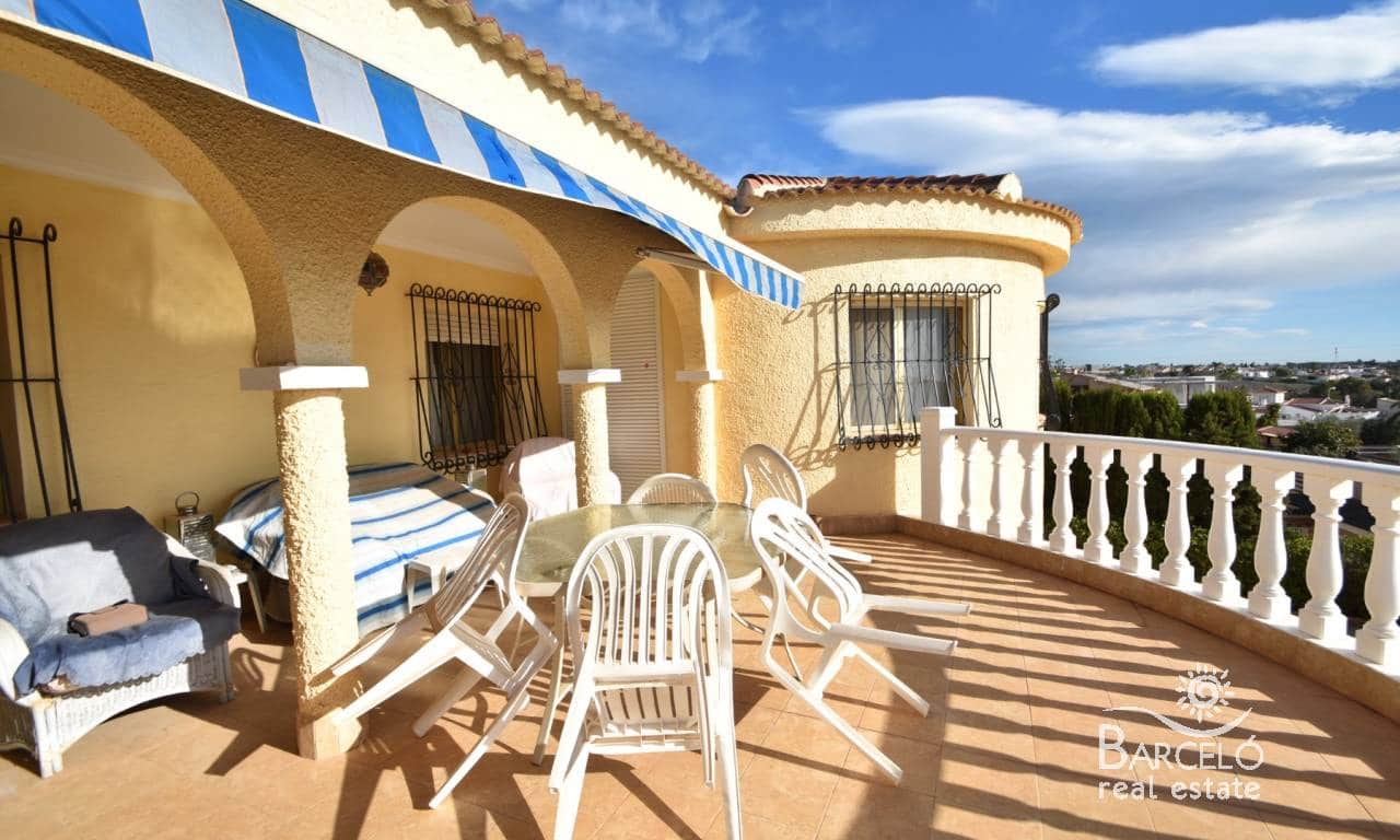 5 soverom Villa til salgs i Ciudad Quesada med svømmebasseng garasje - € 680 000 (Ref: 8657632)