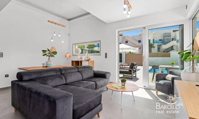 3 soverom Villa til salgs i El Raso, Guardamar del Segura med svømmebasseng garasje - € 445 000 (Ref: 8744687)