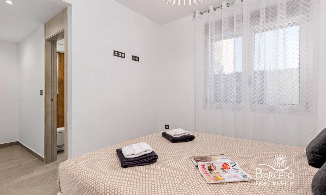 3 slaapkamer Villa te koop in El Raso met zwembad garage - € 445.000 (Ref: 8744687)