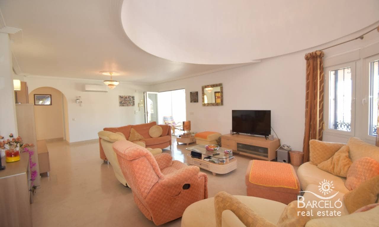 5 soverom Villa til salgs i Ciudad Quesada med svømmebasseng garasje - € 625 000 (Ref: 8788789)