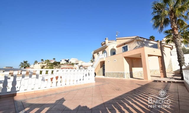 5 soverom Villa til salgs i Ciudad Quesada, Rojales med svømmebasseng garasje - € 625 000 (Ref: 8788789)