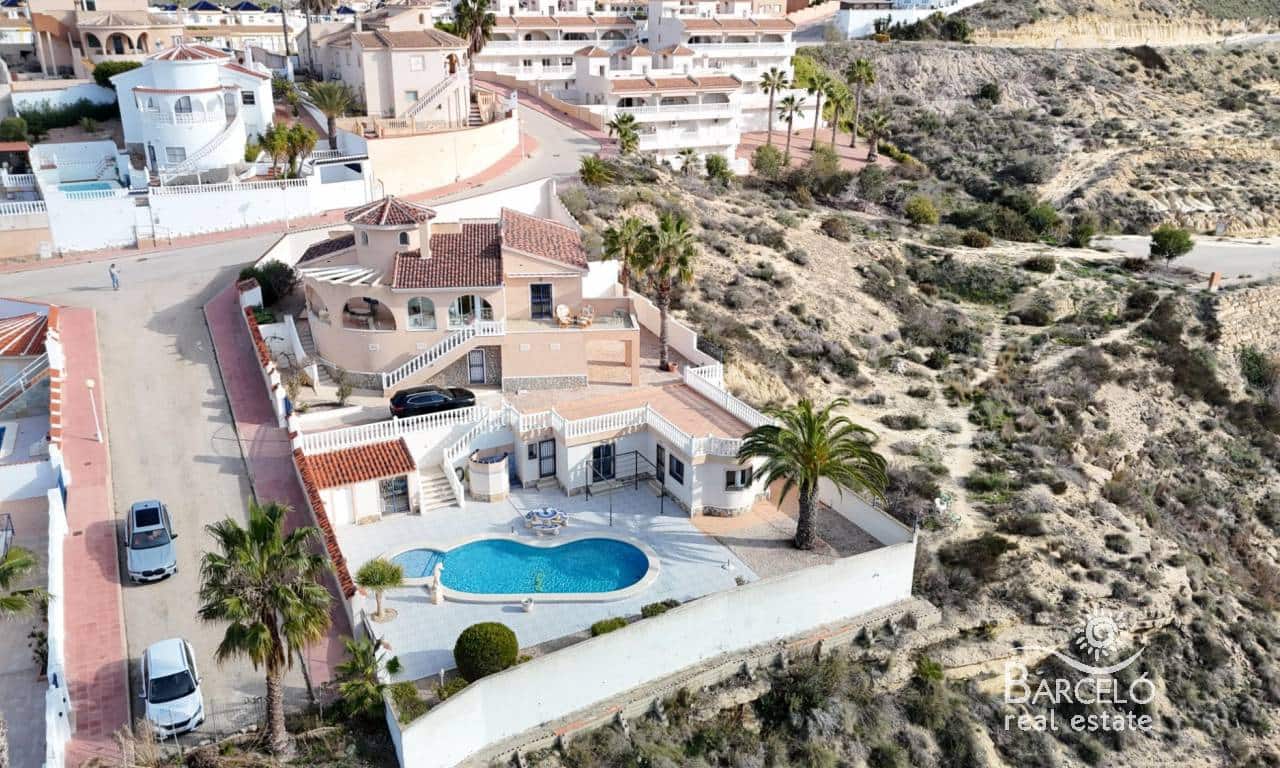 5 soverom Villa til salgs i Ciudad Quesada med svømmebasseng garasje - € 625 000 (Ref: 8788789)