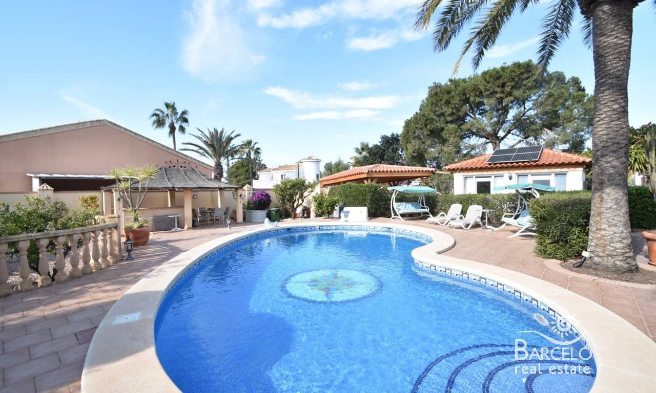 3 bedroom Villa for sale in Ciudad Quesada with pool garage - € 669,500 (Ref: 8790147)