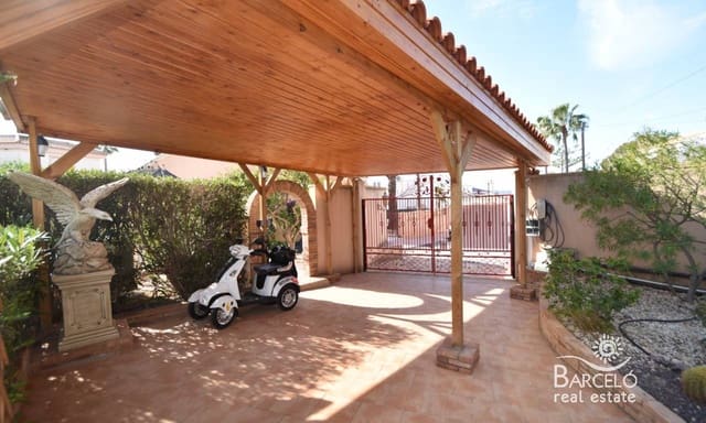 3 bedroom Villa for sale in Ciudad Quesada, Rojales with pool garage - € 669,500 (Ref: 8790147)