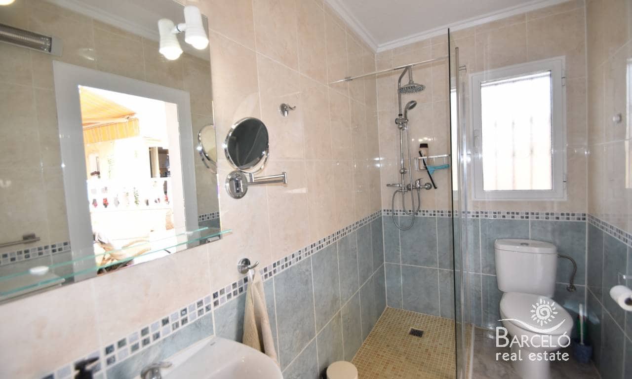 4 sypialnia Willa na sprzedaż w Pueblo Bravo z basenem garażem - 449 900 € (Ref: 8837904)