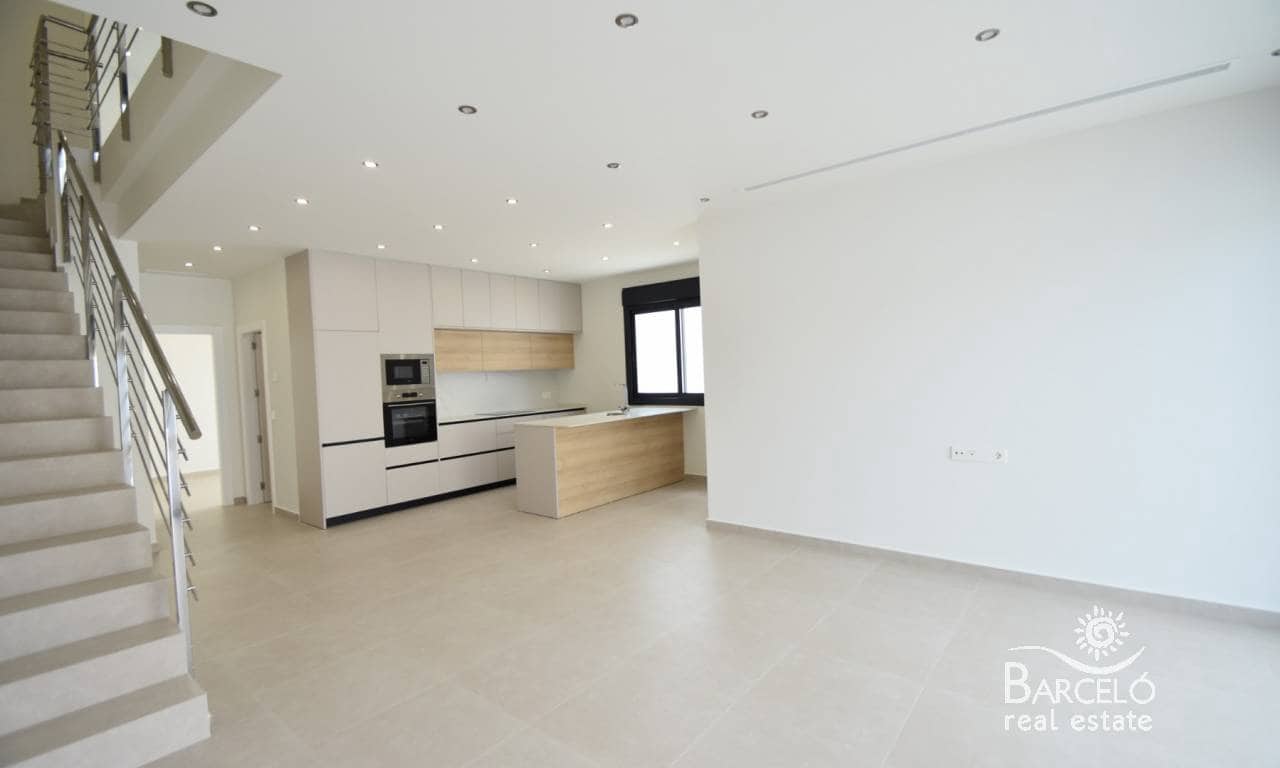 3 quarto Moradia para venda em Heredades com piscina garagem - 359 900 € (Ref: 8879193)