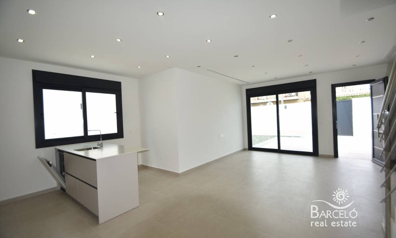 3 quarto Moradia para venda em Heredades com piscina garagem - 359 900 € (Ref: 8879193)